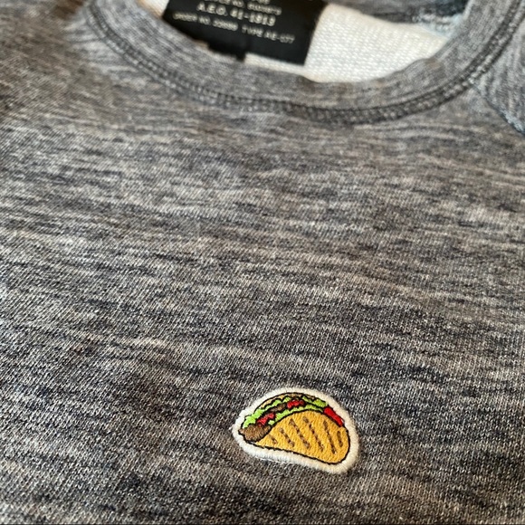 American Eagle Taco Crewneck - Picture 3 of 6